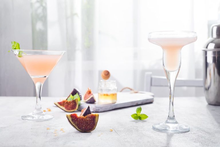 jack-rose-cocktail-with-figs-and-honey-on-light-ba-2025-01-08-04-32-36-utc