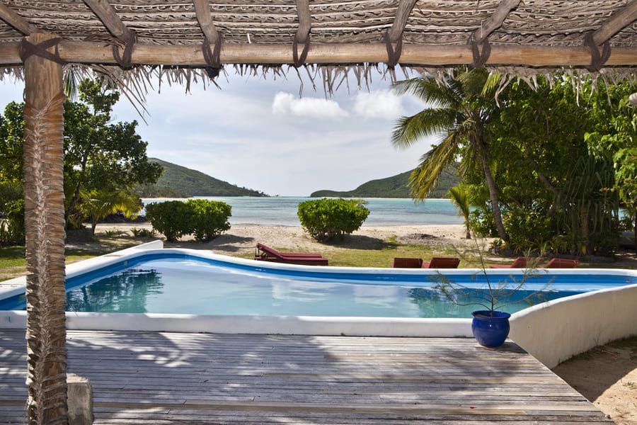 caribbean-private-villa-beachfront-pool-luxury-retreat