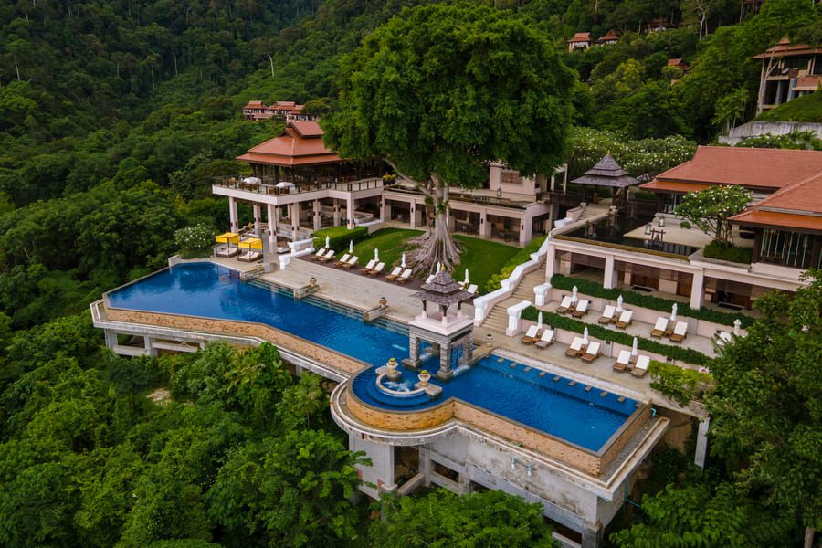 koh-lanta-luxury-hilltop-resort-with-infinity-pool-thailand